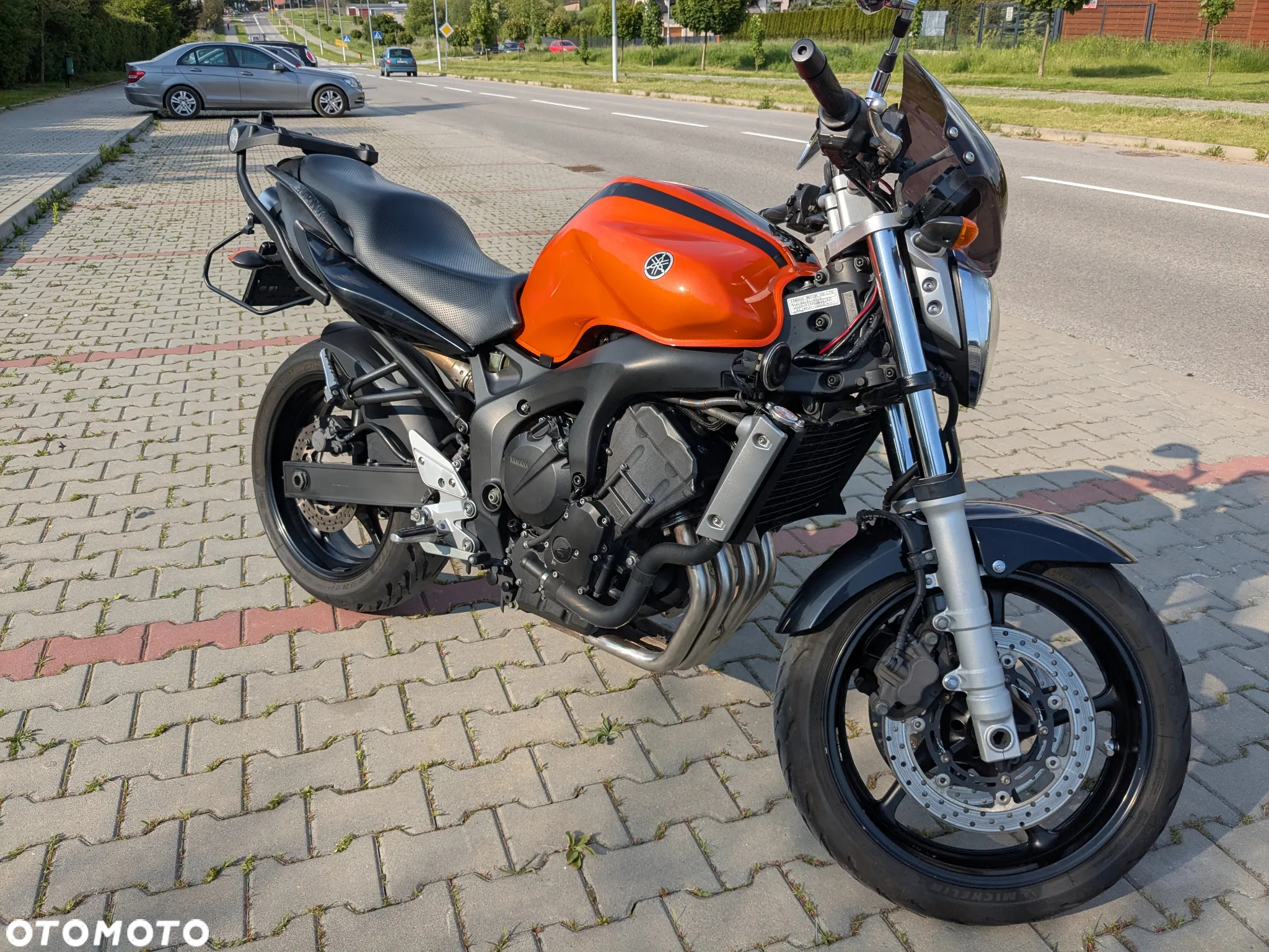 Yamaha FZ6 - 3