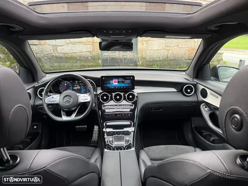 Mercedes-Benz GLC 300 de 4Matic 9G-TRONIC AMG Line - 12