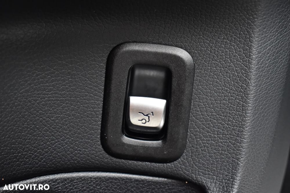 Mercedes-Benz C 200 9G-TRONIC AMG Line - 31