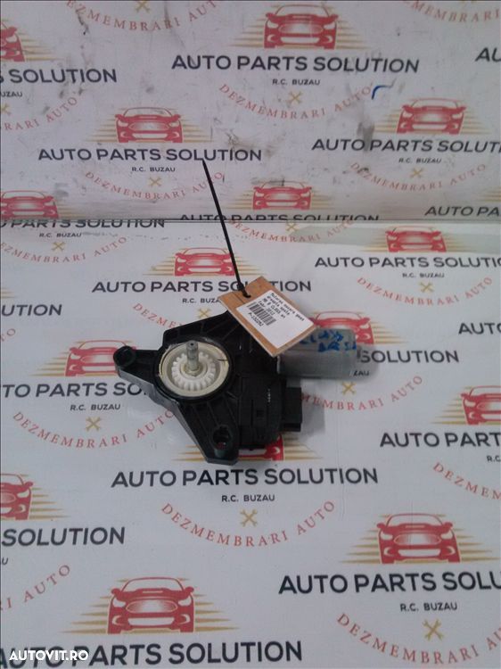 motoras macara geam dreapta spate mb b class an fabr.2012 - 1