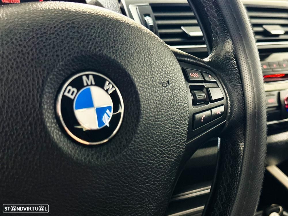 BMW 116 d Line Sport - 40