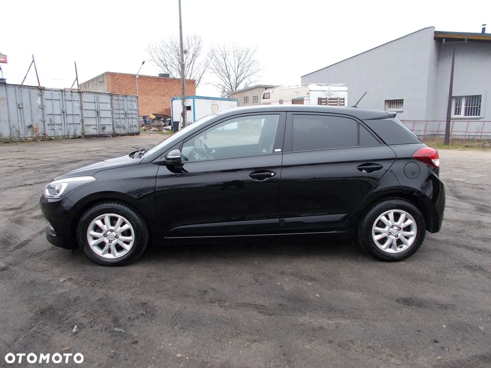 Hyundai i20 1.2 Passion Plus - 6