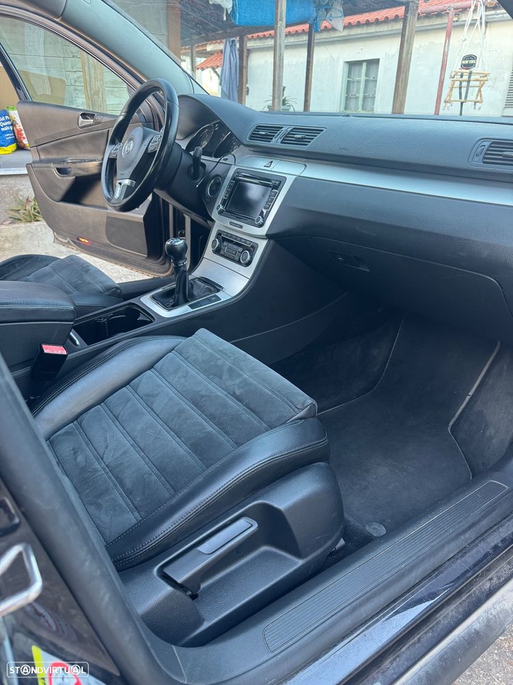 VW Passat Variant 2.0 TDI Highline - 11