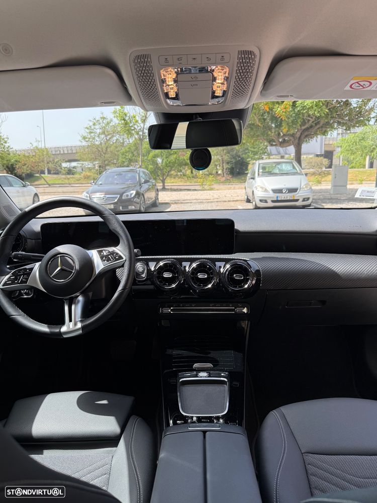Mercedes-Benz A 250 Limousine e - 8