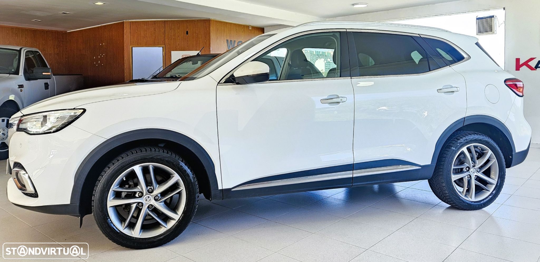 MG EHS 1.5 T-GDI Plug-in Hybrid Comfort - 2
