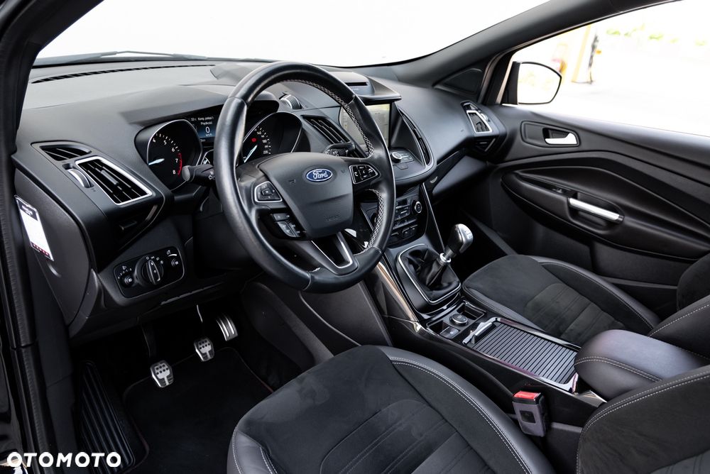 Ford Kuga 1.5 EcoBoost FWD Titanium ASS - 17