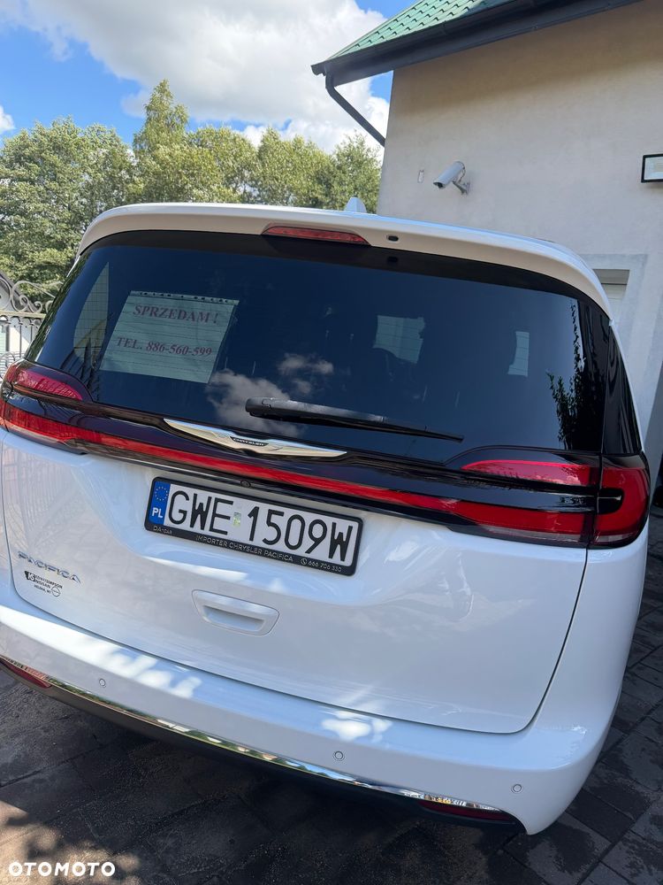 Chrysler Pacifica - 9