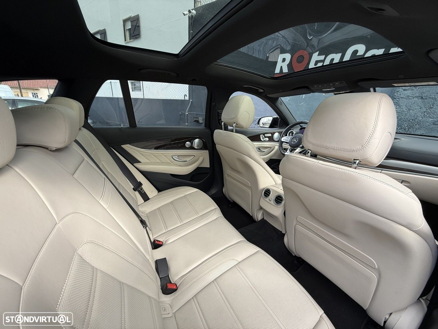 Mercedes-Benz E 53 AMG 4-Matic+ - 14