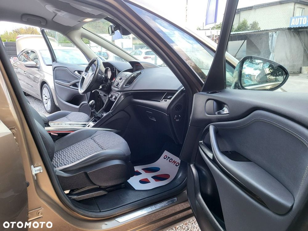 Opel Zafira 2014
