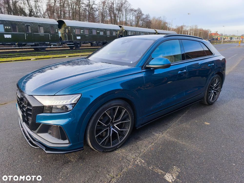 Audi SQ8 - 12