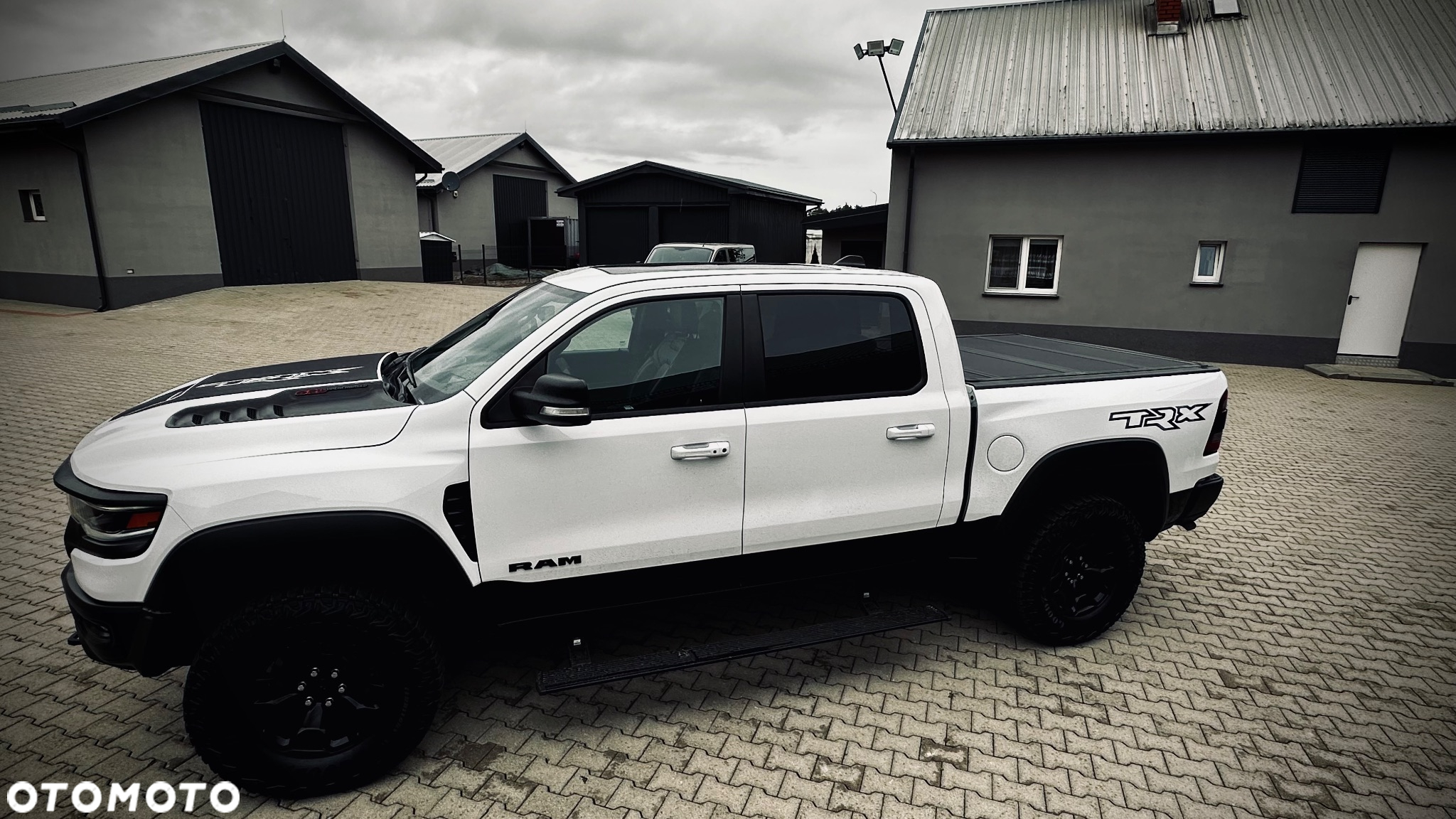 RAM 1500 TRX - 10