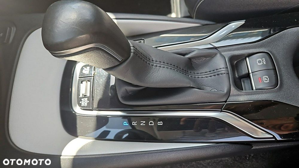 Toyota Corolla 1.8 Hybrid Comfort - 21