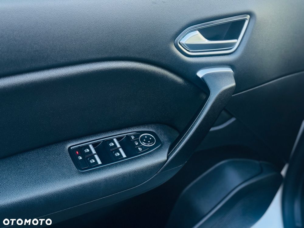 Renault Captur TCe 100 EXPERIENCE - 22