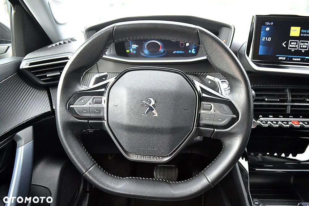Peugeot 2008 BlueHDi 130 EAT8 Allure - 13