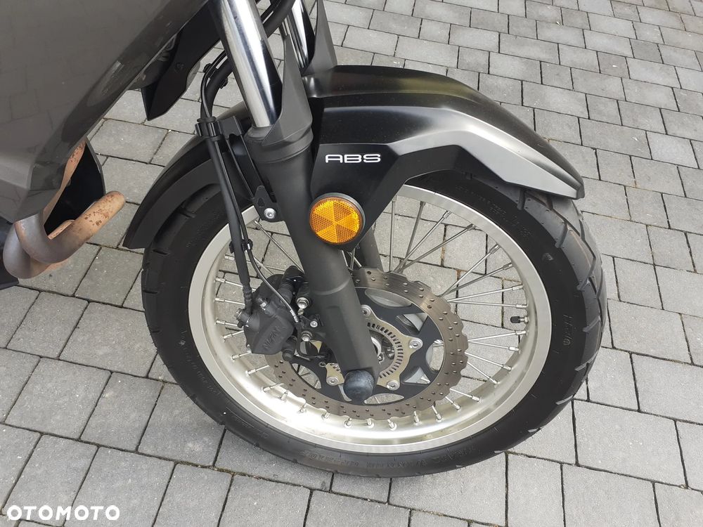 Kawasaki Versys-X 300 - 22