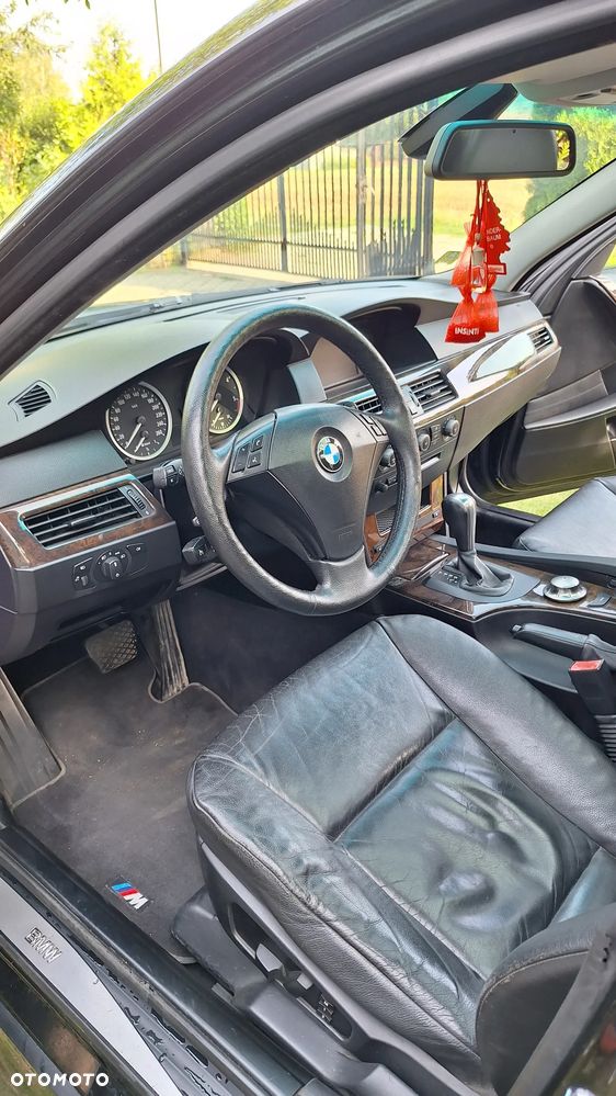 BMW Seria 5 - 25