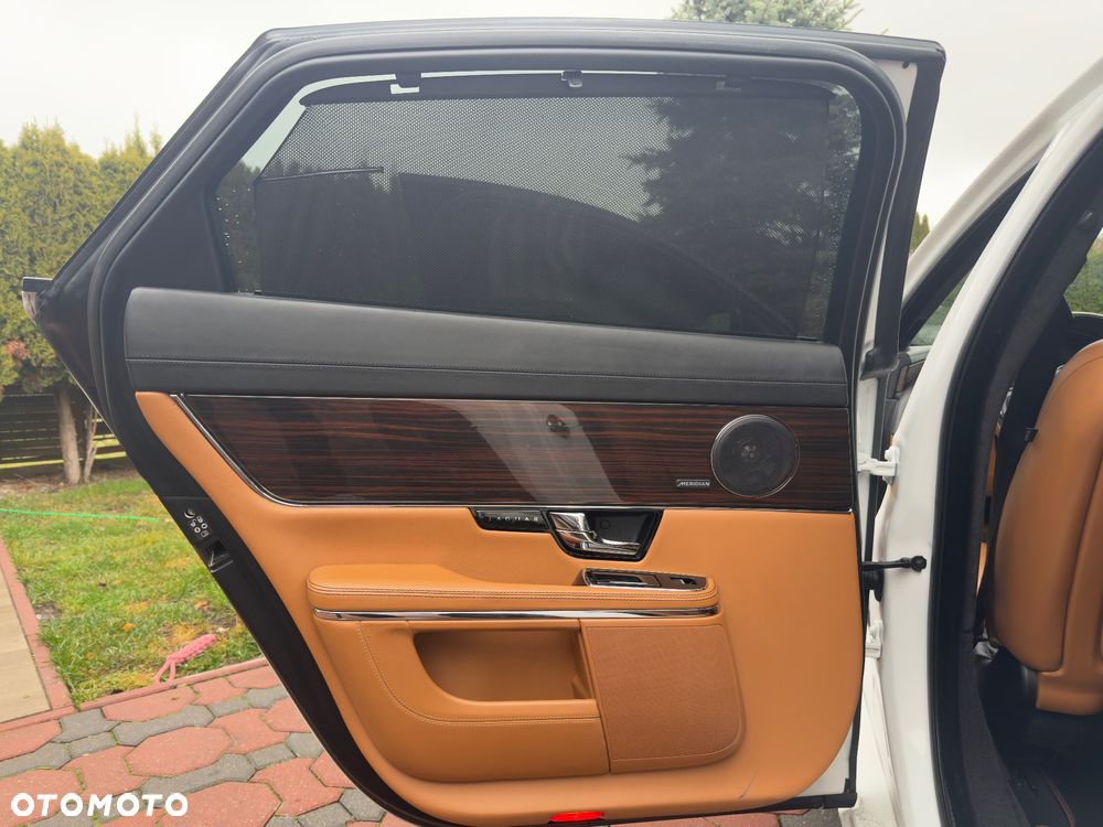 Jaguar XJ 3.0 V6 Kompressor AWD Langversion Portfolio - 27