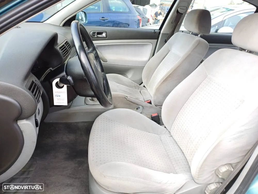 VW Passat 1.9 TDi Confortline - 6
