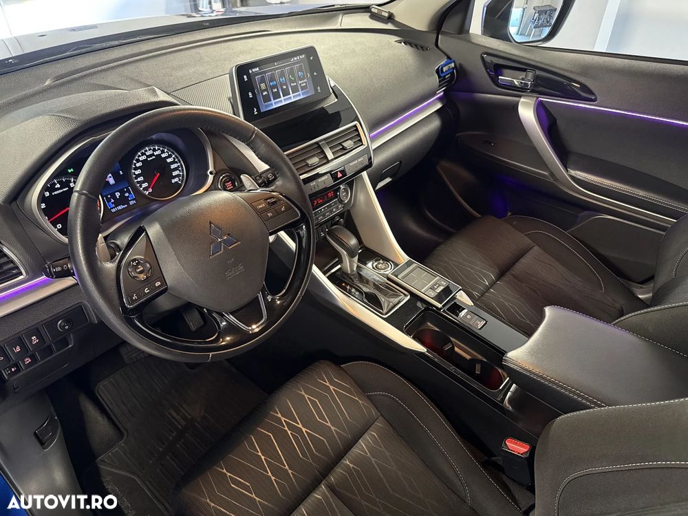 Mitsubishi Eclipse-Cross 1.5-litre 16-valve DOHC MIVEC 4X4 Intense+ Aut. - 10