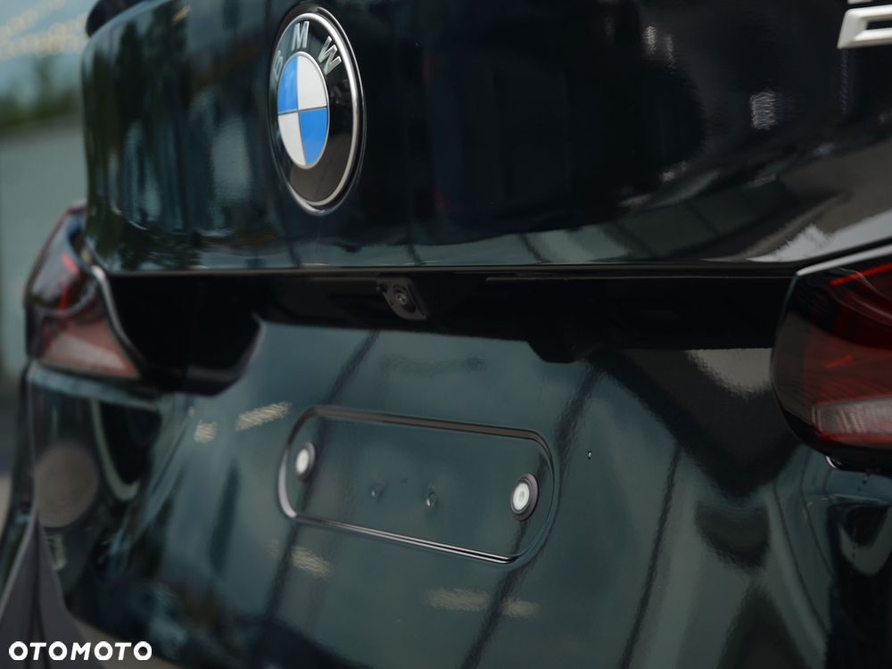 BMW Seria 2 220 mHEV - 9