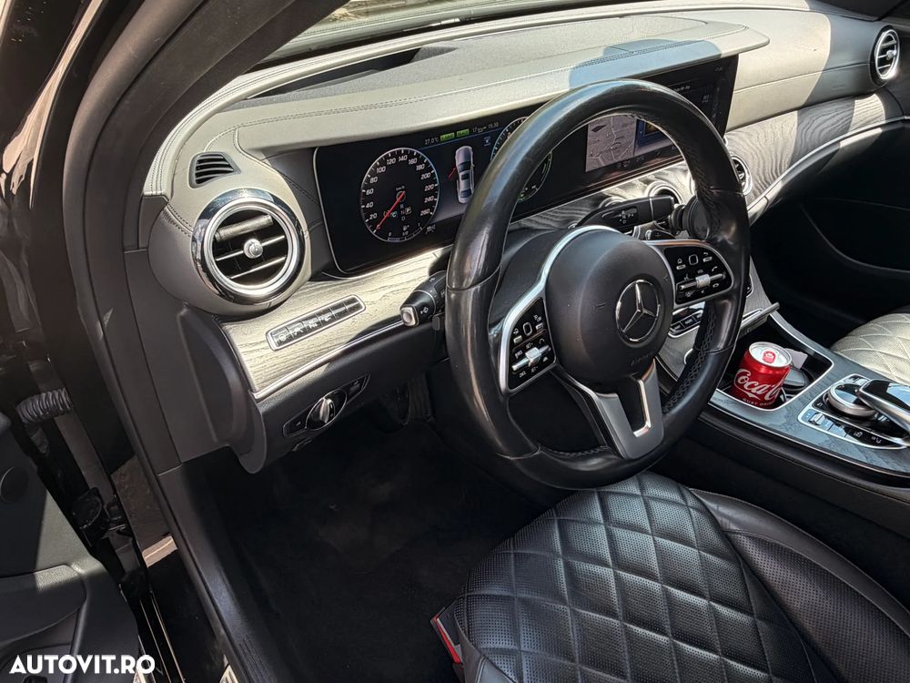 Mercedes-Benz E 300 de 9G-TRONIC - 25