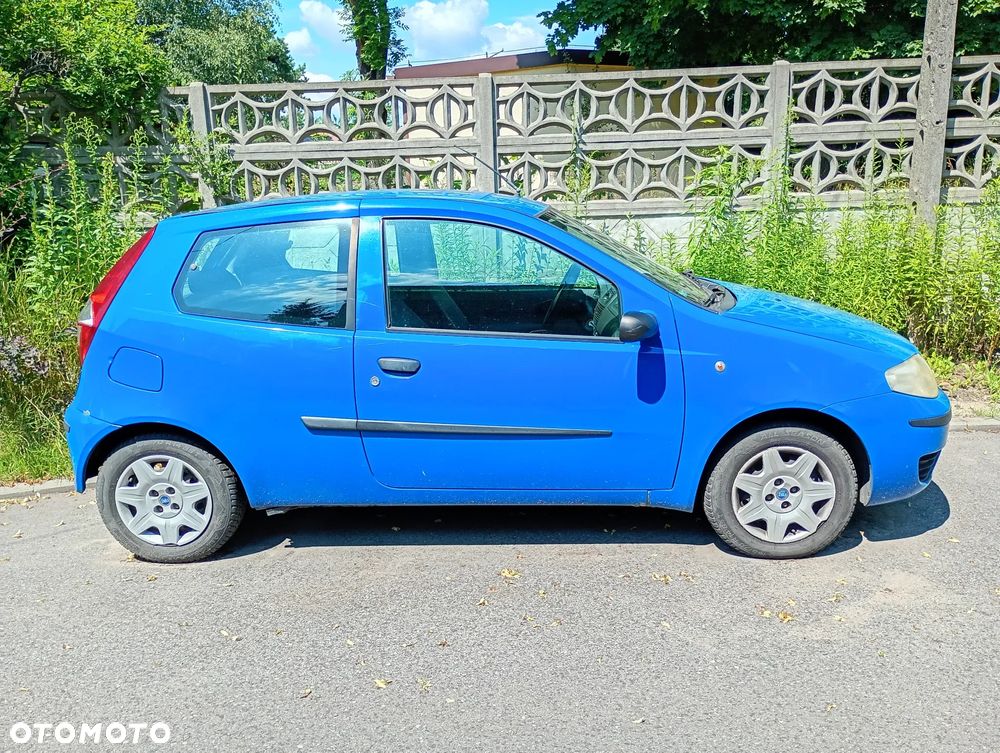 Fiat Punto 1.2 8V - 4