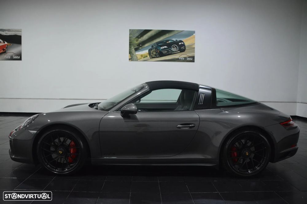 Porsche 911 (991) Targa 4 GTS PDK - 11