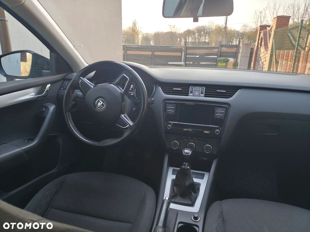 Skoda Octavia 1.0 TSI Active - 10