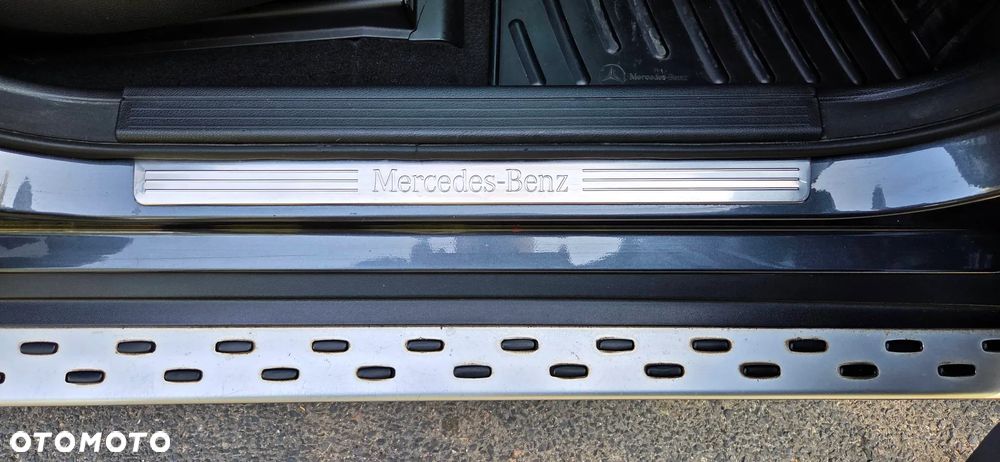 Mercedes-Benz GLK 320 CDI DPF 4Matic 7G-TRONIC - 33