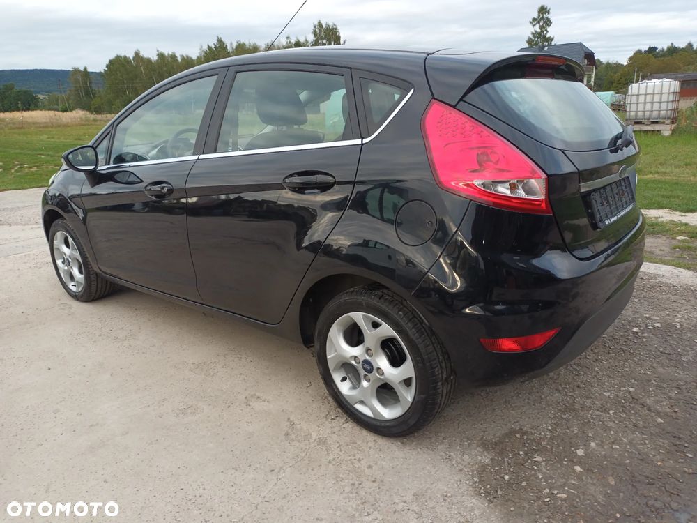 Ford Fiesta 1.4 Titanium X - 9