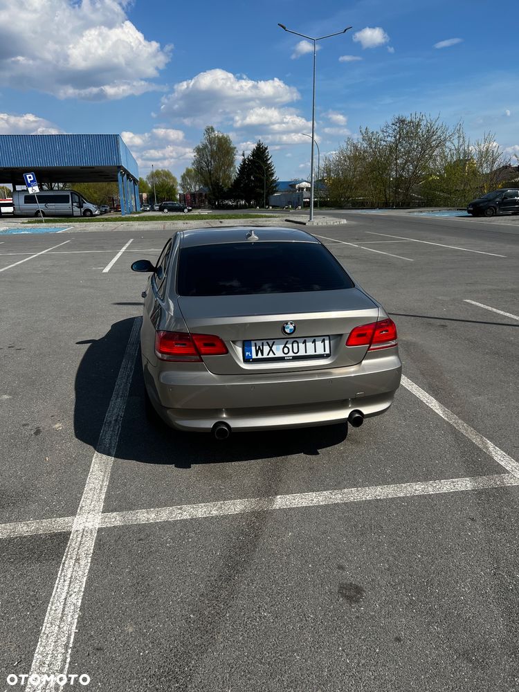 BMW Seria 3 335i - 5