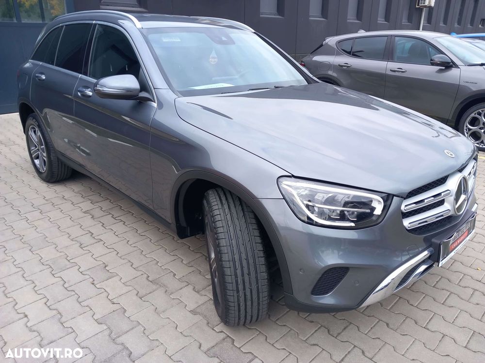 Mercedes-Benz GLC 300 d 4MATIC - 6