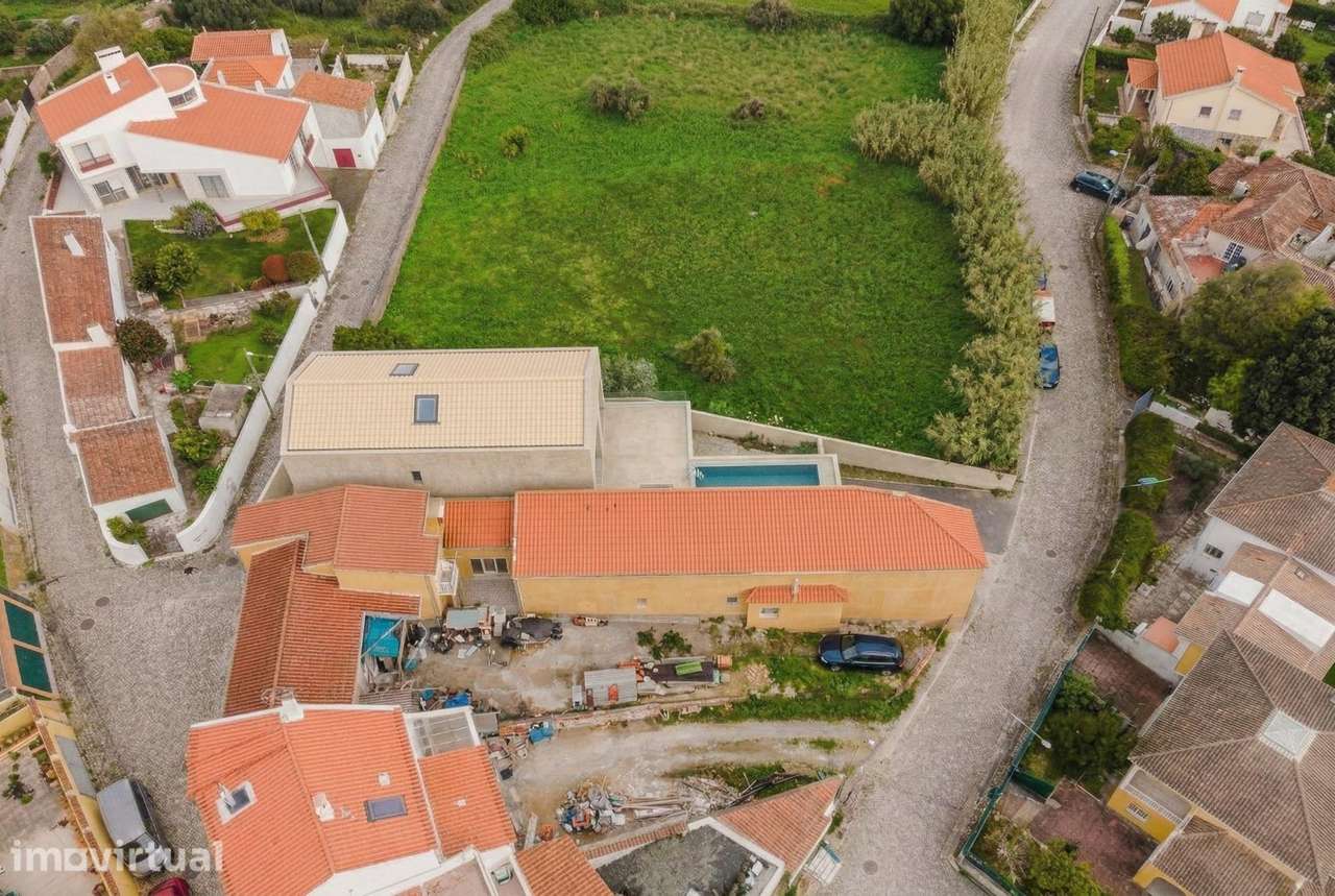 Terreno com Projeto de Construção | Sintra - Grande imagem: 3/18