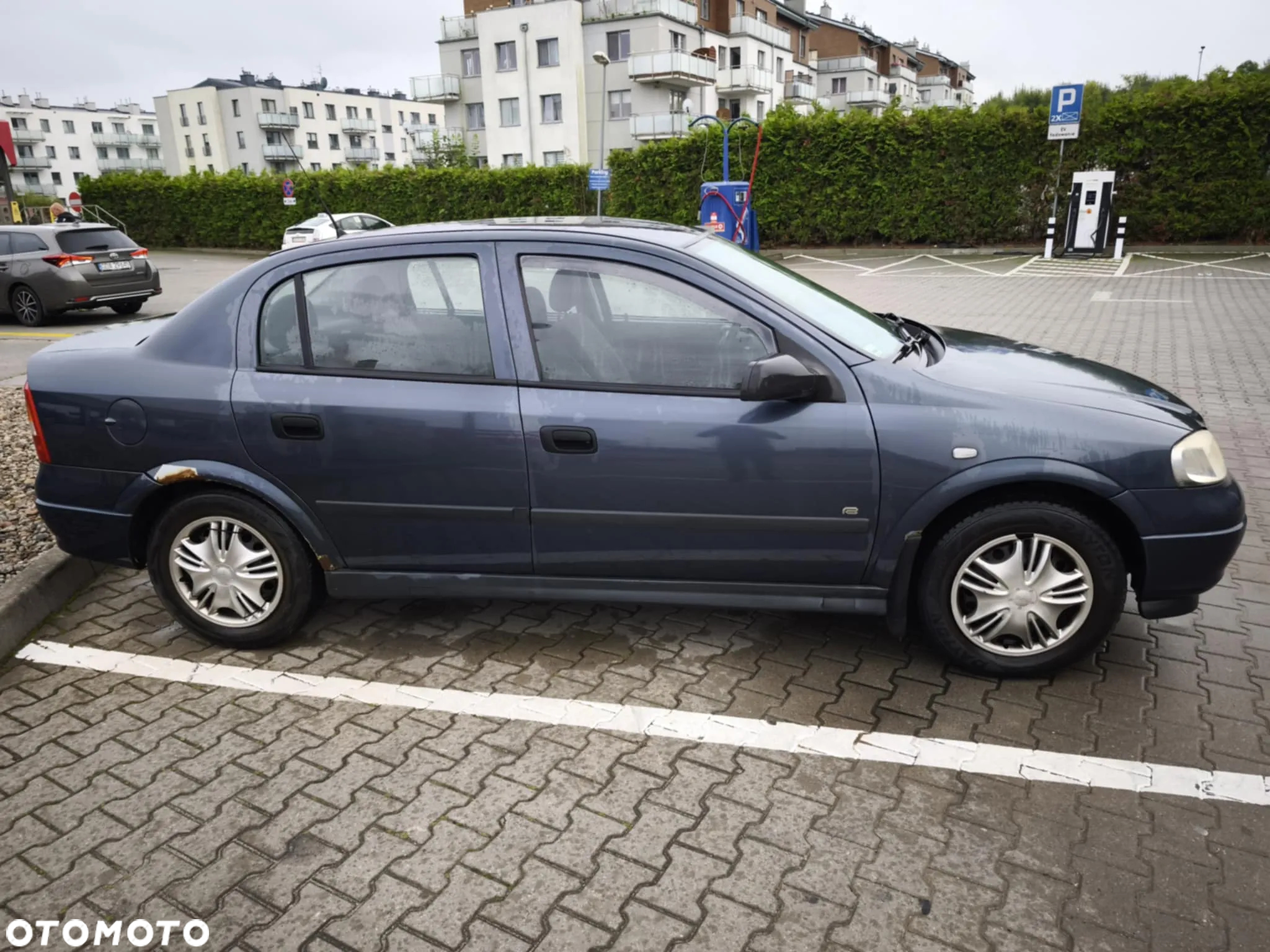 Opel Astra III 1.4 Enjoy - 12