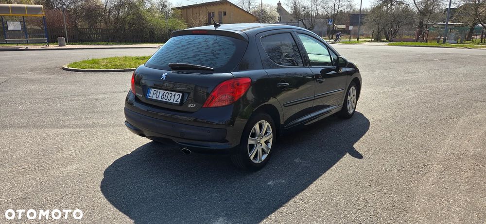 Peugeot 207 - 3