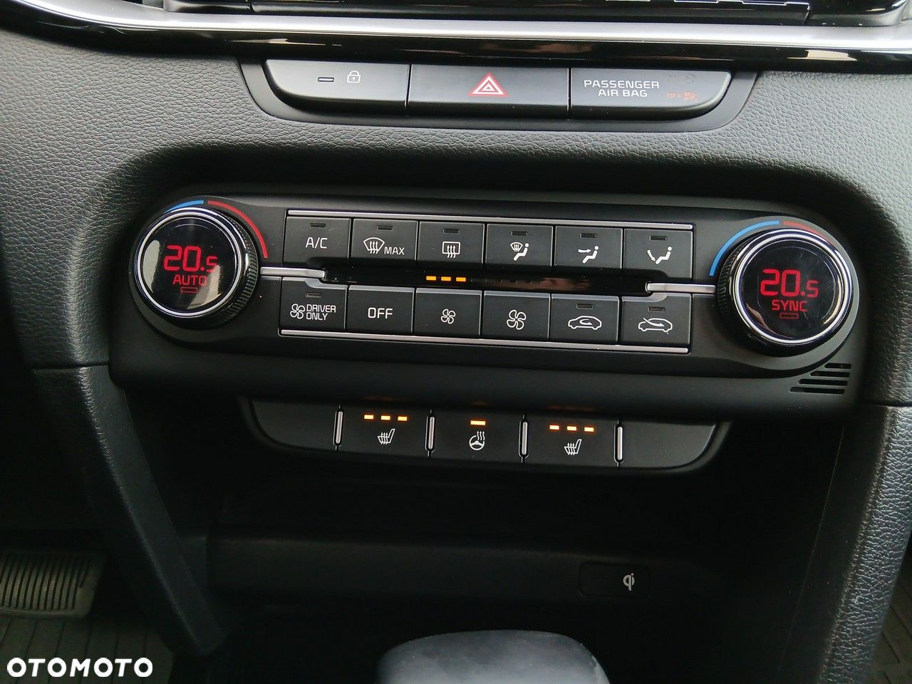 Kia XCeed - 19