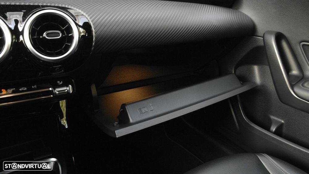 Mercedes-Benz A 180 d Progressive - 57