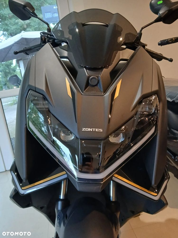 Zontes 125X - 11
