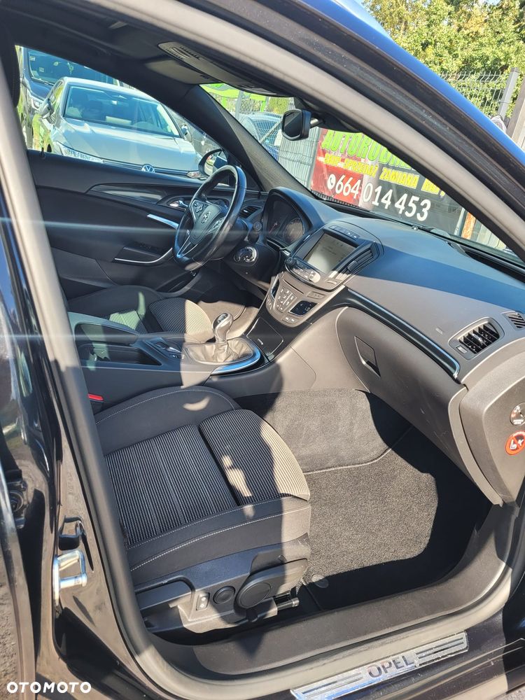 Opel Insignia 2.0 ECOTEC DI Turbo 4x4 eco Business Innovation - 9