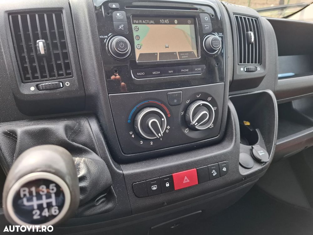 Volvo XC 90 T6 Aut. 7 locuri - 12