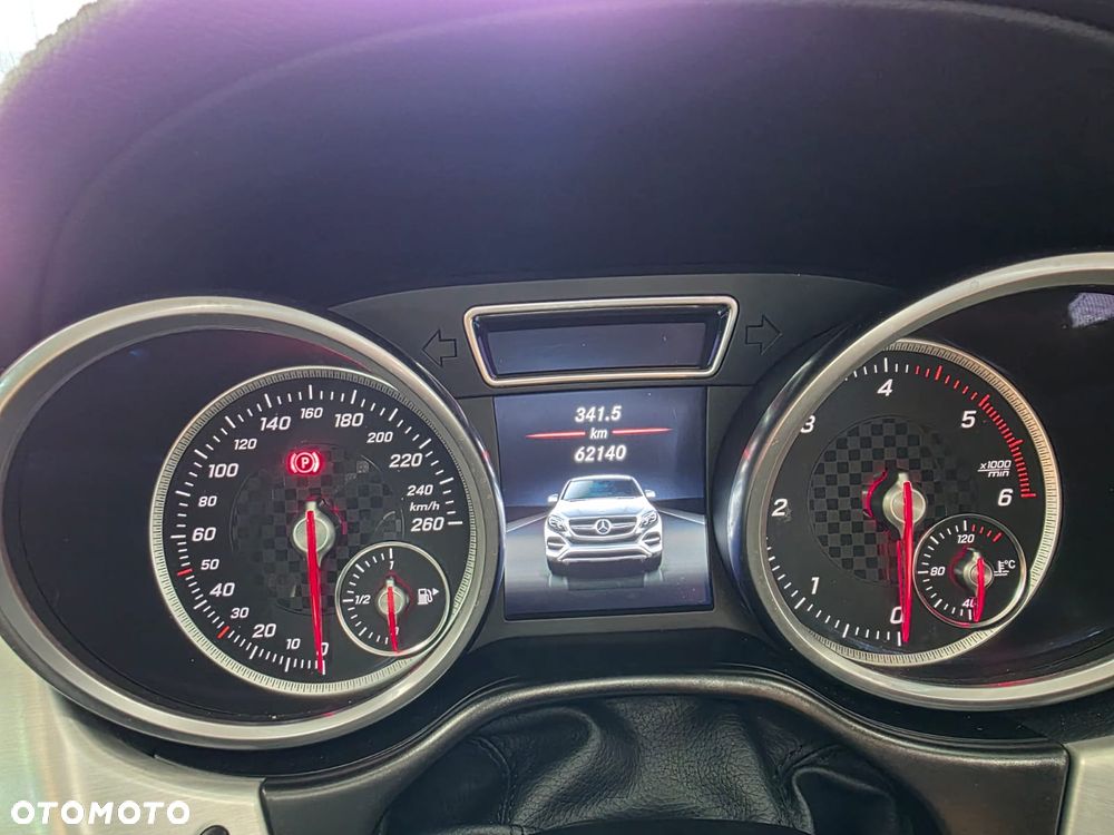 Mercedes-Benz GLE 350 d 4-Matic - 12