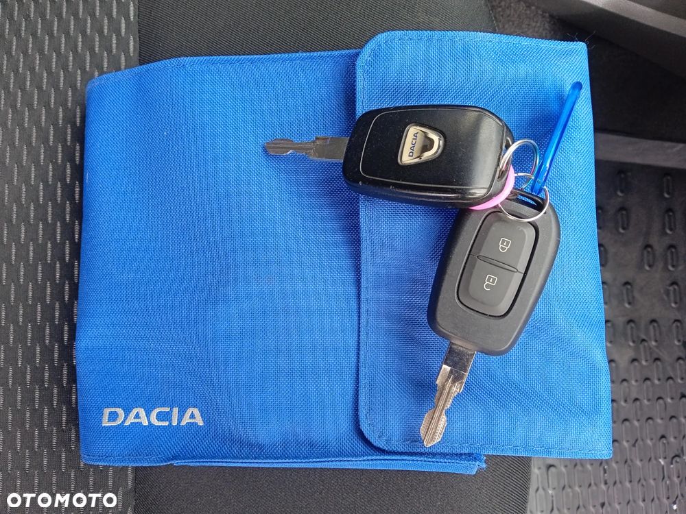 Dacia Duster 1.6 SCe Outdoor 4x4 S&S - 29