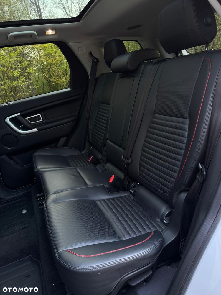 Land Rover Discovery Sport 2.0 Si4 HSE Luxury - 28