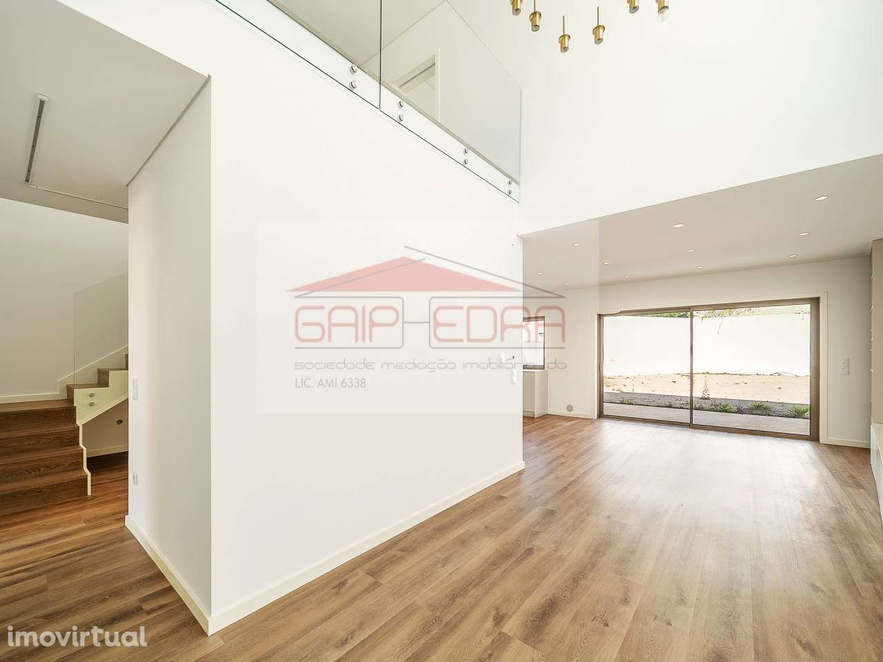 Moradia T3 com jardim e acessibilidade - Grande imagem: 4/28