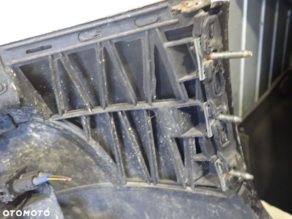 ZDERZAK PRZÓD AUDI A6 C5 2.5 - 12