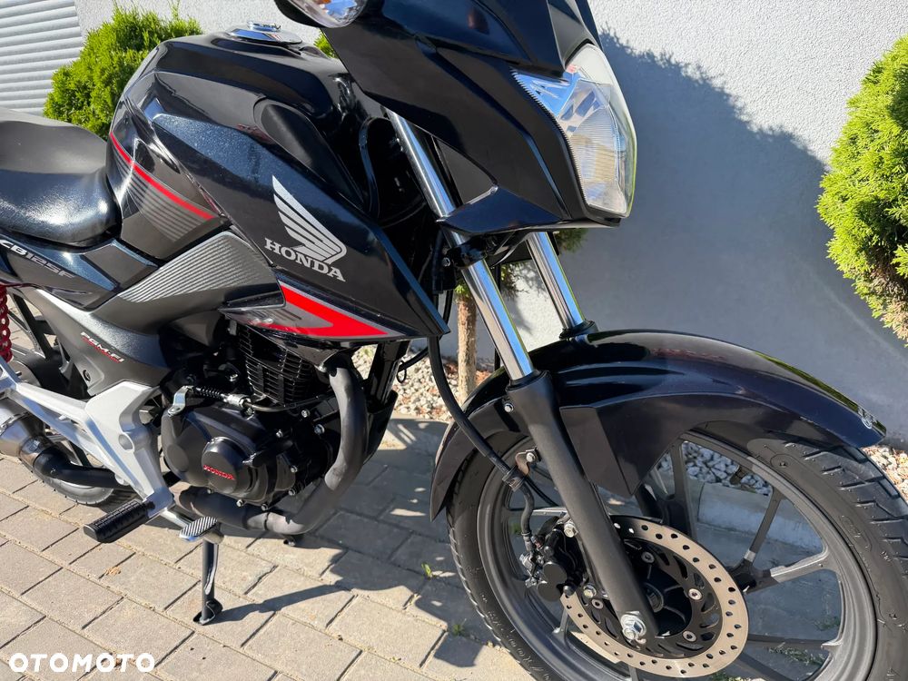 Honda CBF - 10