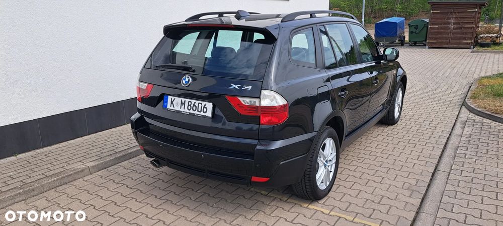 BMW X3 xDrive18d Limited Sport Edition - 7