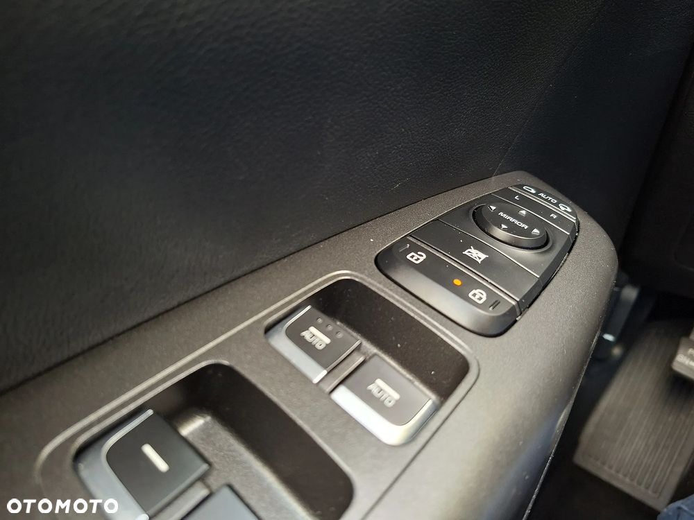 Kia Sportage - 14