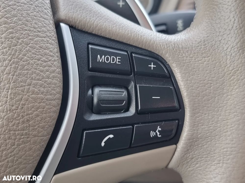 BMW Seria 3 320d Aut. Modern Line - 28