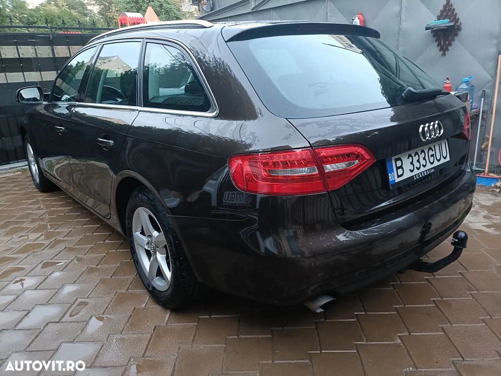 Audi A4 - 4